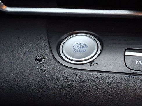 Used 2023 Hyundai Elantra SEL w/ Convenience Package image 27