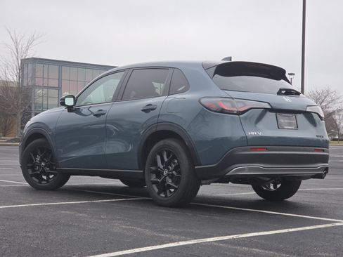 Used 2024 Honda HR-V Sport image 15