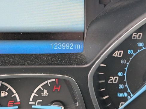 Used 2016 Ford Escape SE w/ Equipment Group 201A FWD image 14