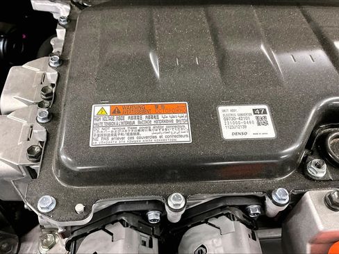 Used 2023 Lexus RZ 450e Premium w/ Technology Package AWD/4WD image 33