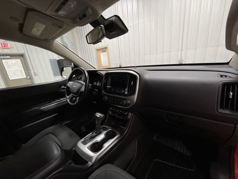 Used 2019 Chevrolet Colorado LT w/ Safety Package AWD/4WD image 25