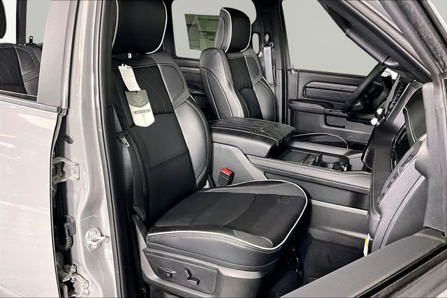 New 2026 RAM 3500 Limited AWD/4WD image 11