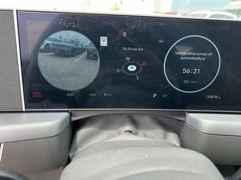 Used 2025 Hyundai Sonata Limited FWD image 35