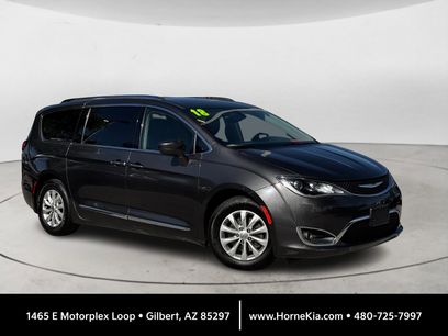 Used 2018 Chrysler Pacifica Touring-L