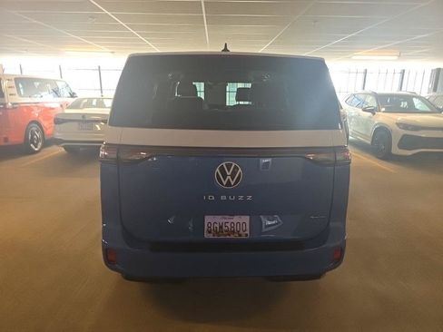 Used 2025 Volkswagen ID. Buzz 1st Edition AWD/4WD image 8