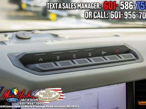 Used 2022 Ford Bronco Badlands image 16