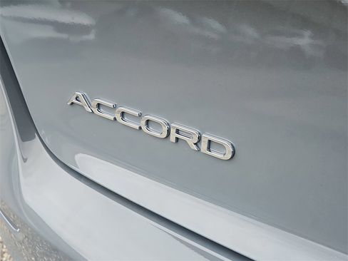 New 2025 Honda Accord SE image 5