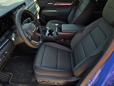 New 2026 GMC Terrain AT4 w/ Convenience Package III AWD/4WD image 19