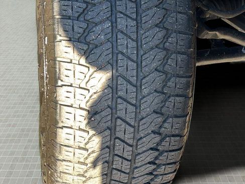 Used 2025 Chevrolet Silverado 1500 Custom Trail Boss image 11