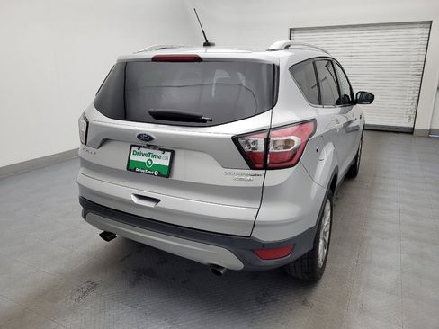 Used 2017 Ford Escape Titanium image 7