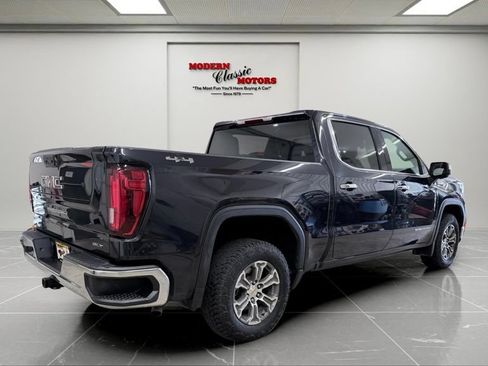 Used 2025 GMC Sierra 1500 SLT AWD/4WD image 7