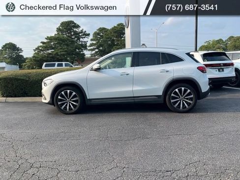Used 2023 Mercedes-Benz GLA 250 4MATIC image 4