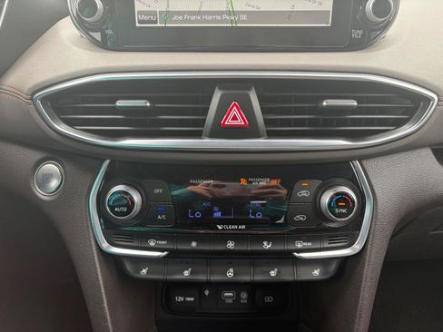 Used 2019 Hyundai Santa Fe FWD image 31
