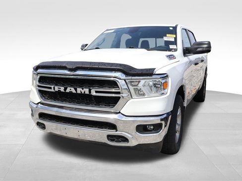 Used 2023 RAM 1500 Big Horn AWD/4WD image 3
