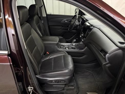 Used 2020 Chevrolet Traverse Premier w/ LPO, Floor Liner Package FWD image 28