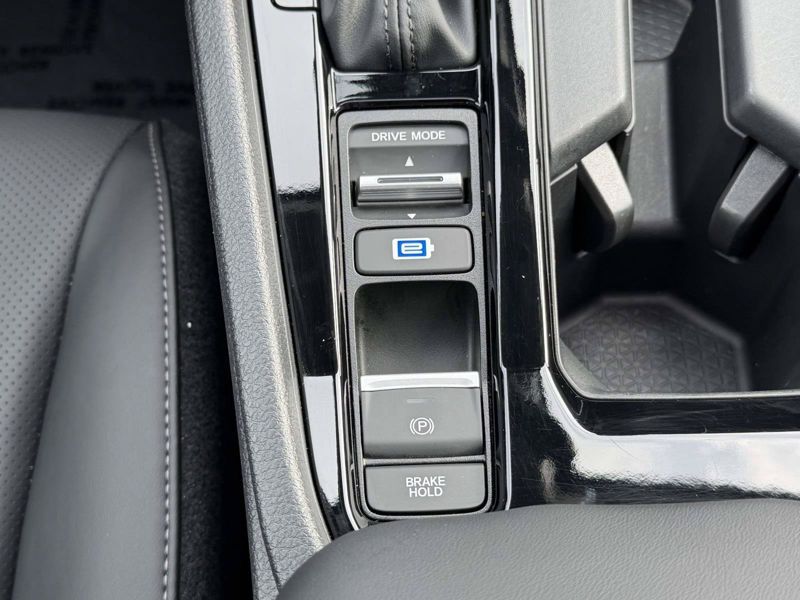 Used 2026 Honda Accord EX-L image 16