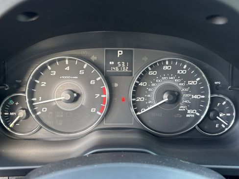 Used 2012 Subaru Outback 3.6R Limited w/ Moonroof Pkg image 19