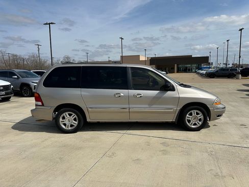 Used 2003 Ford Windstar SE image 4
