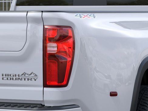 New 2026 Chevrolet Silverado 3500 High Country w/ High Country Premium Package AWD/4WD image 11
