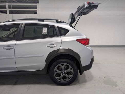 Used 2021 Subaru Crosstrek 2.5i Sport w/ Moonroof Package image 11