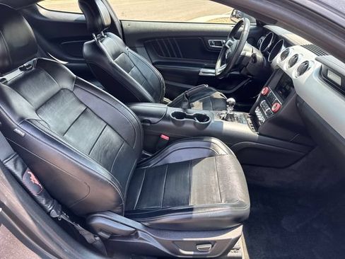 Used 2017 Ford Mustang GT Premium RWD image 16