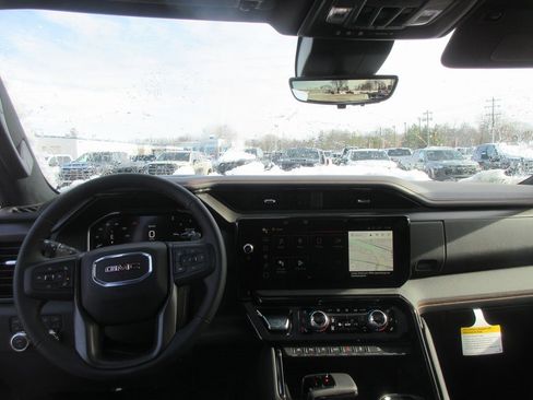 New 2026 GMC Sierra 1500 AT4 w/ AT4 Premium Package image 18