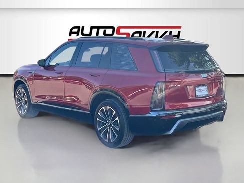 Used 2026 Cadillac Vistiq Sport w/ LPO, Floor Liner Package AWD/4WD image 5