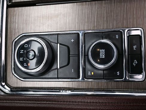 Used 2024 Ford Expedition Max Limited image 30