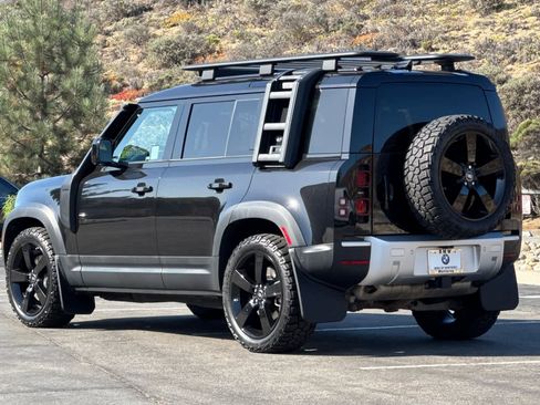 Used 2020 Land Rover Defender 110 HSE image 7