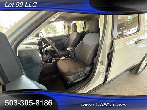 Used 2022 Ford Maverick XL FWD image 11