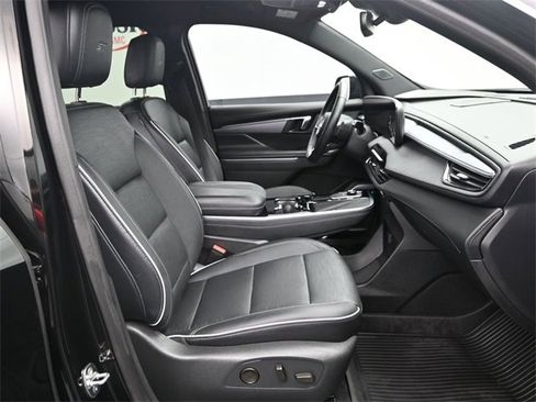 Used 2025 Buick Enclave Sport Touring w/ LPO, Floor Liner Package image 10