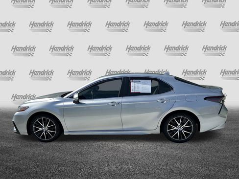 Certified 2023 Toyota Camry SE w/ Convenience Package image 7