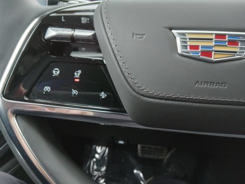 Certified 2026 Cadillac Escalade Platinum Sport w/ LPO, ONYX Package AWD/4WD image 22