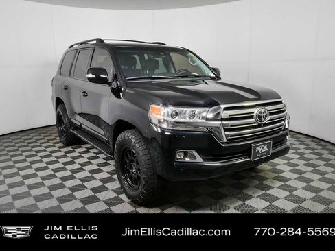 Used 2017 Toyota Land Cruiser w/ Preferred Accessory Package AWD/4WD image 1