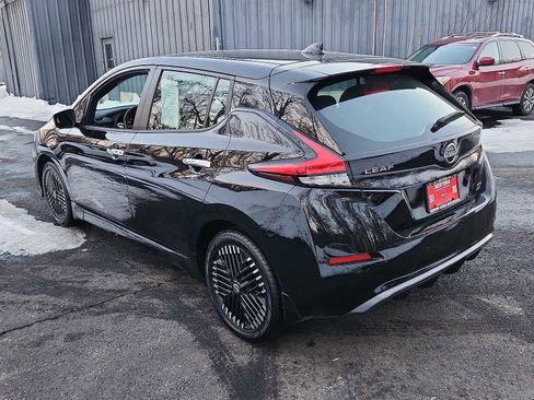 Used 2023 Nissan Leaf SV Plus image 6