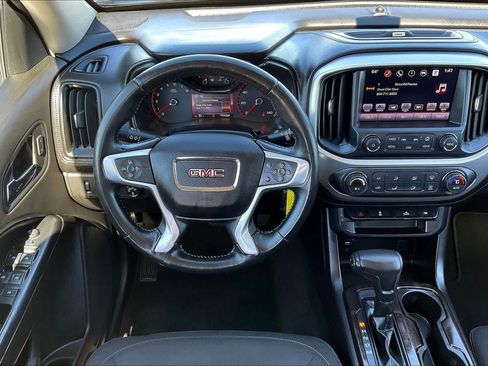 Used 2016 GMC Canyon SLE w/ SLE Convenience Package image 4