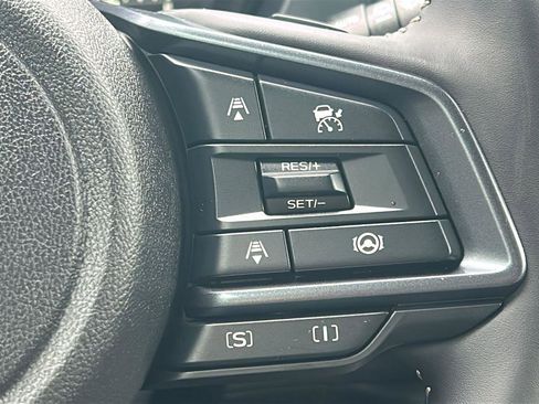 Certified 2025 Subaru Forester Limited AWD/4WD image 22
