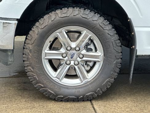 Used 2024 Ford F150 XLT w/ FX4 Off-Road Package image 23