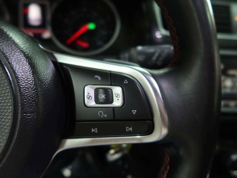 Used 2017 Volkswagen GTI 4-Door FWD image 28
