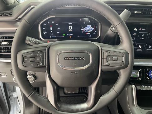 New 2026 GMC Sierra 2500 Denali Ultimate AWD/4WD image 15