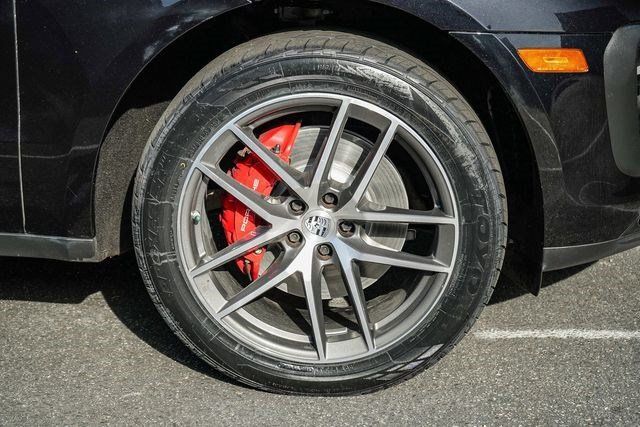 Used 2022 Porsche Macan S AWD/4WD image 11