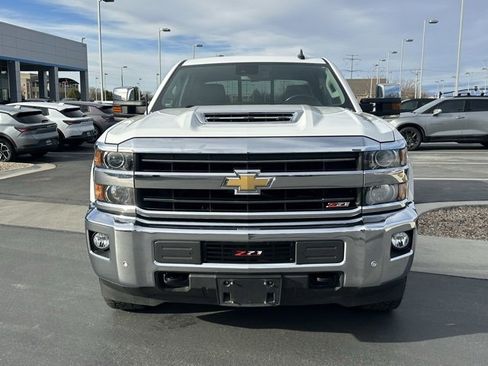 Used 2019 Chevrolet Silverado 3500 LTZ w/ Duramax Plus Package image 30