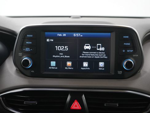 Used 2020 Hyundai Santa Fe SE image 17