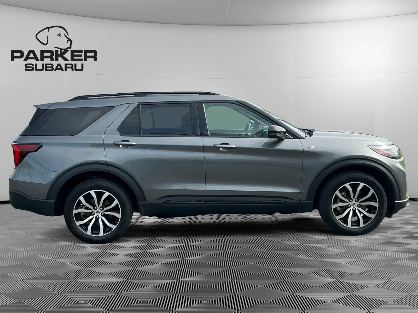 Used 2025 Ford Explorer ST-Line AWD/4WD image 6