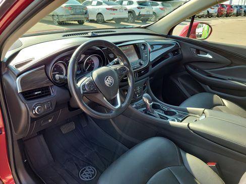 Used 2019 Buick Envision Essence FWD image 18