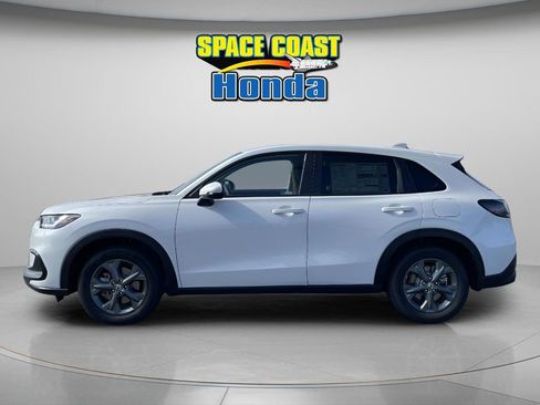 New 2026 Honda HR-V LX image 5