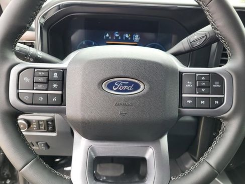 New 2026 Ford F350 4x4 Crew Cab DRW Super Duty image 11