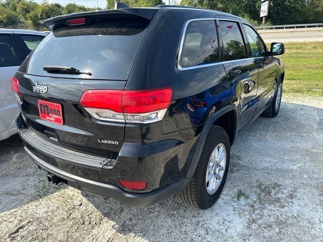 Used 2018 Jeep Grand Cherokee Laredo AWD/4WD image 21