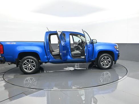 Used 2021 Chevrolet Colorado W/T w/ Custom Special Edition image 25