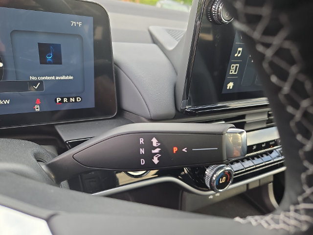 Used 2025 Honda Prologue Elite image 13